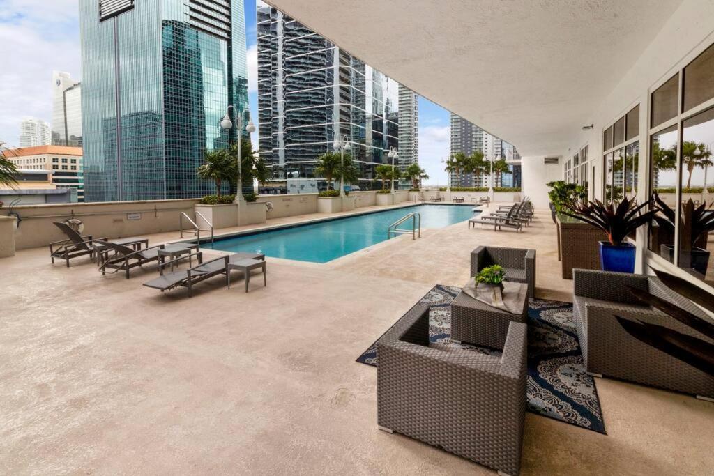 Brickell Apartments With Oceanview Майами Экстерьер фото